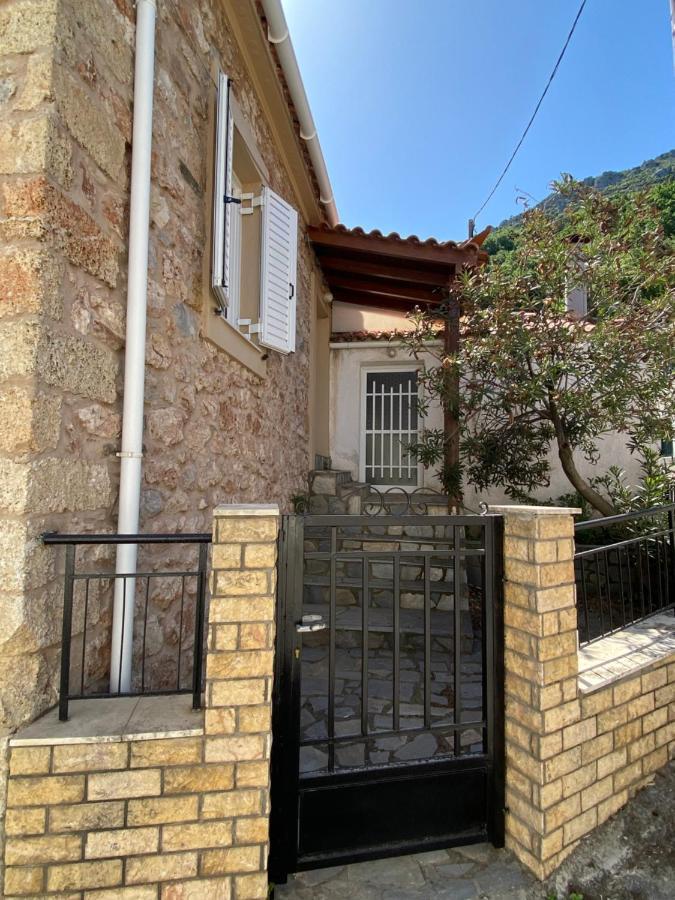 Barbajonn'S Stone House Villa Monemvasia Exterior photo